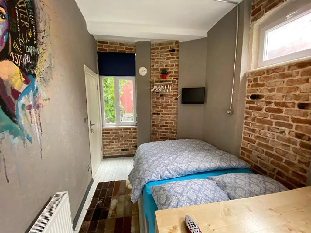 Number 1453 Apartment Estambul